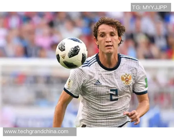 苏联历史上最伟大的足球明星及其传奇人生与成就探秘